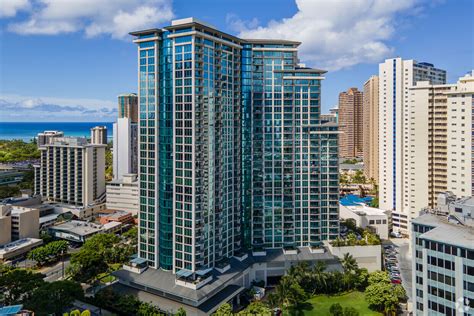 allure waikiki for rent